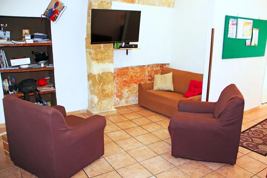 Terrasini 2000 Case Vacanza איטליה